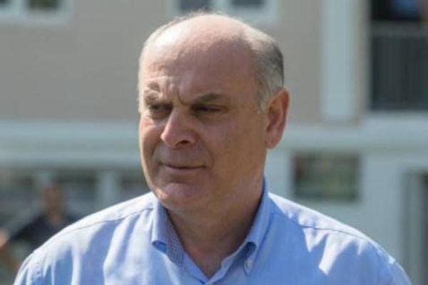 ეჭვი, რომ აფხაზეთის „პრეზიდენტობის“ კანდიდატი მოწამლეს, მართლდება - მისი დაცვის ორ წევრს იგივე სიმპტომები აქვს