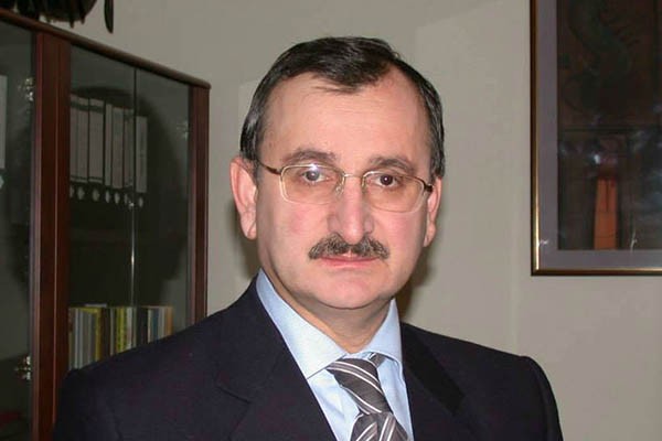 რომან გოცირიძე პატრიარქის საღდგომო ეპისტოლეთი უკმაყოფილოა და აგრესიულს უწოდებს