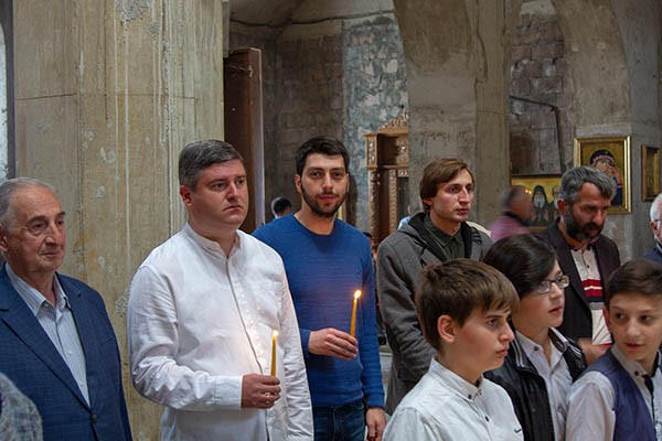 გიორგი შენგელია ივერიის ღვთისმშობლის სახელობის საკათედრო ტაძრის დღესასწაულს დაესწრო