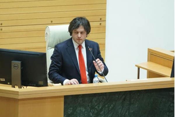 “გამოამჟღავნეთ პატივისცემა და შემდეგ მოგცემთ ხოლმე სიტყვას”