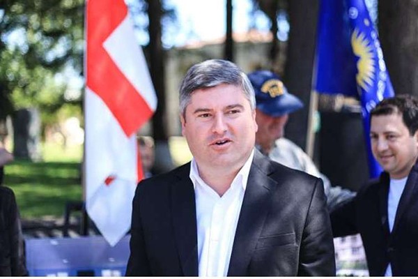 გიორგი შენგელია სანდრა რულოვსს დებატებში იწვევს
