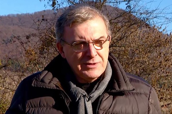 ამ საუბრიდან ჩანს, რომ ტერაქტის დავალება გაცემულია
