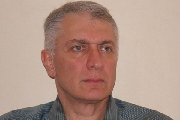 როენა, ალბათ აქუბარდიასთანაც მოხვდება და ჰკითხავს…