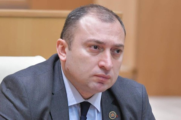 “საკრებულოს პატივი უნდა სცეს ყველამ, მით უფრო მერობის კანდიდატმა”
