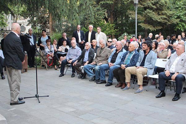 ლადო კახაძემ კულტურის სფეროს წარმომადგენლებს მხარდაჭერისთვის მადლობა გადაუხადა