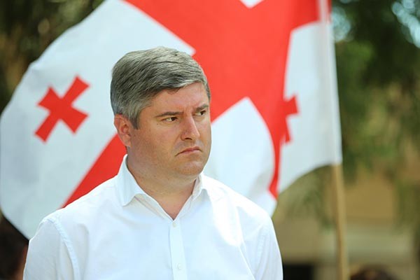 დებატებზე ზუგდიდის მერობის კანდიდატებიდან თანხმობა მხოლოდ გიორგი შენგელიამ განაცხადა