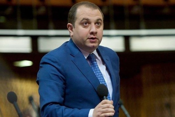 ირაკლი ჩიქოვანი:  „ნაციონალური მოძრაობა“ რისთვისაც არ უნდა ემზადებოდეს, სახელმწიფო იდგება მოწოდების სიმაღლეზე