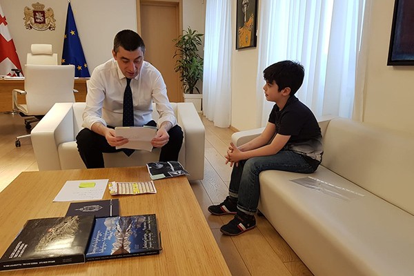 “ძალიან პროდუქტიული შეხვედრა გამოვიდა, დაჩი კმაყოფილია”