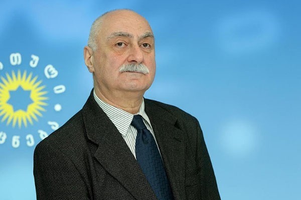 ლადო კახაძის განცხადება საზოგადოებრივი მაუწყებლის მიერ დაგეგმილ დებატებში მონაწილეობასთან დაკავშირებით