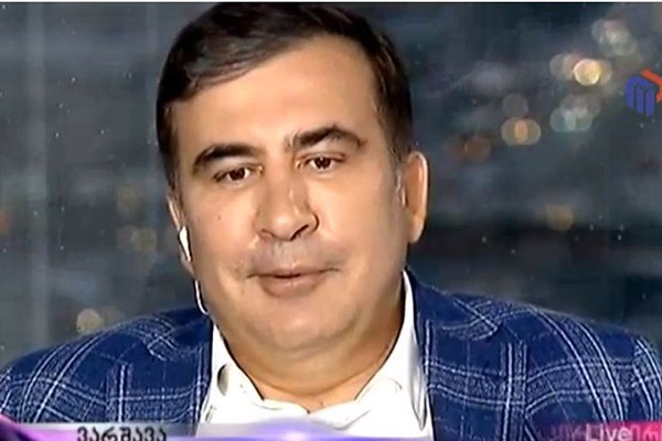 “ზვიად გამსახურდიას ეტოლება ეს ნაგიჟარი! – შენ სად იყავი მაშინ, სად ეგდე, – ევროპებში თუ ამერიკებში?!”