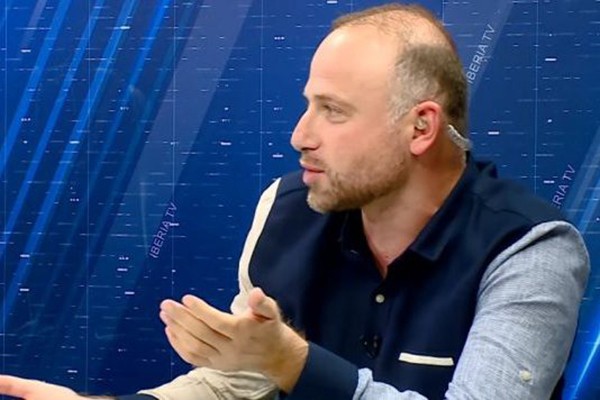 რამდნეიმე დღეა ერთი ამბავია ატეხილი „ორბი ჯგუფს“ 1 ლარად ბახმაროში მიწა გადაეცაო