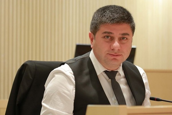 ახლა 144-ია, ადრე 10 იყო, სიაში ჩინჩალაძე და მურუსიძე არ არიან