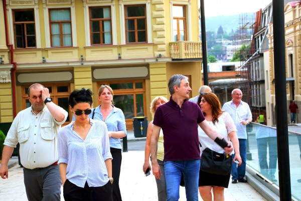 ჩუღურეთის რაიონის გამგეობაში სამოქალაქო საბჭოსთან შეხვედრა გაიმართა