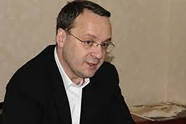 გია ცაგარეიშვილი: მთაწმინდელი ამომრჩეველი უგულავა-ბოკერიას ტორტის გაჭრის და შამპანურის მიჭახუნების საშუალებას არ მისცემს