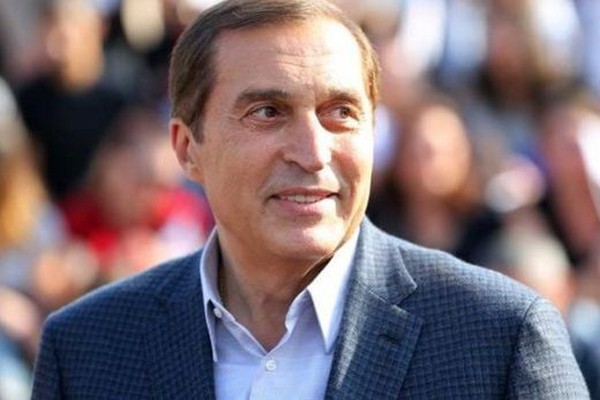 უცნობი პირი მსოფლიოს თეატრების ხელმძღვანელებს ქართველი ბანის შესაძლო დაპატიმრებაზე აფრთხილებს