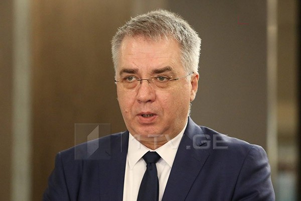 დავით სერგეენკომ ჯანდაცვის მინისტრის თანამდებობა დატოვა