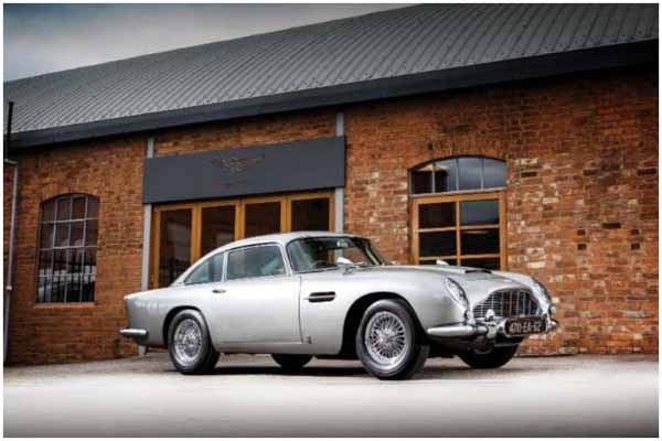 ჯეიმს ბონდის Aston Martin-ი აუქციონზე $6.4 მილიონად გაიყიდა