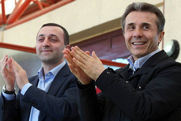 ერთი ვიცი და ფაქტია! ვეტერანებისთვის საუკეთესო პრემიერი იყო ივანიშვილი და ღარიბაშვილი....