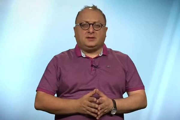 “სულ 3 გამოსავალი აქვთ “ოპოებს” – მე თვითონებს, თაკოებს, მაჭუებს, ევრონაცებს და მისთ უმცირესობებს…”