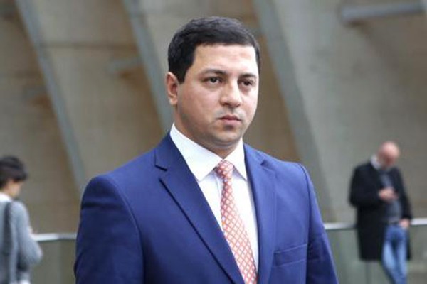 ჯერ საკუთარ თავს ჰკითხონ, როგორ უზრუნველყვეს ტერიტორიული მთლიანობის დაცვა