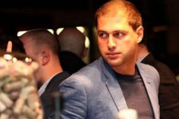 „ნაცებოო, როსტო რატომ შეიწყალა პრეზიდენტმაო, რატომ არ ბღავით“?