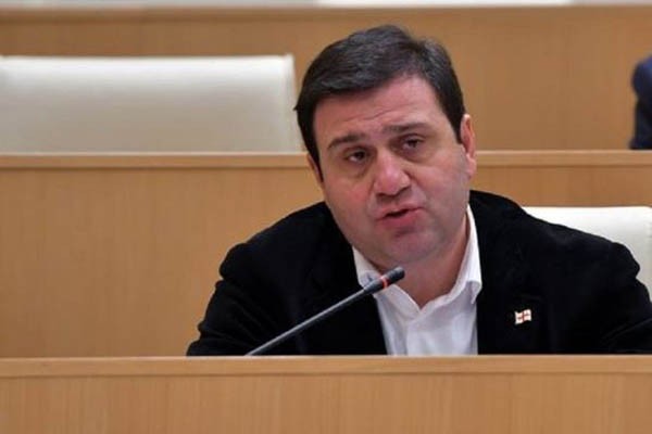 „გულმხურვალე მართლმადიდებელ“ სააკაშვილსა და „ანტიქრისტე“ ბოკერიას მოვუწოდებ, ურთიერთობა ერთმანეთში გაარკვიონ”