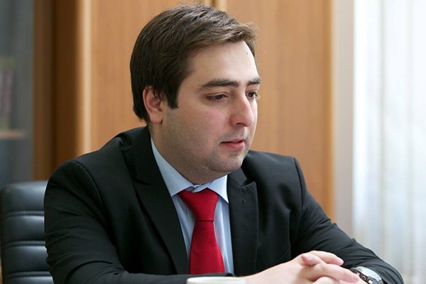 ნიკოლოზ მეტრეველი: მსოფლიო ბანკის  მონაცემები, ციფრებზე დაყრდნობით გვიჩვენებს, რომ საქართველომ დემაგოგიის და ცრუ ტრაბახის გარეშე ამ 7 წელიწადში აღმავლობით იარა