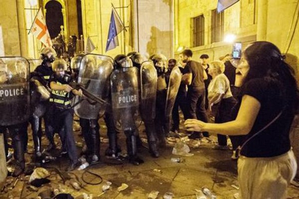 სპეცრაზმელმა, რომელიც 20-21 ივნისის აქციაზე დამიზნებით ისროდა, დანაშაული აღიარა