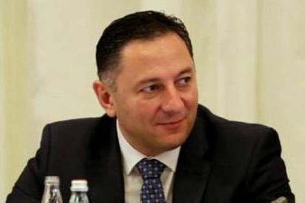 ყველა გადაცდომაზე რომ მინისტრები გადადგნენ, ყოველ თვე მოუწევთ გადადგომა