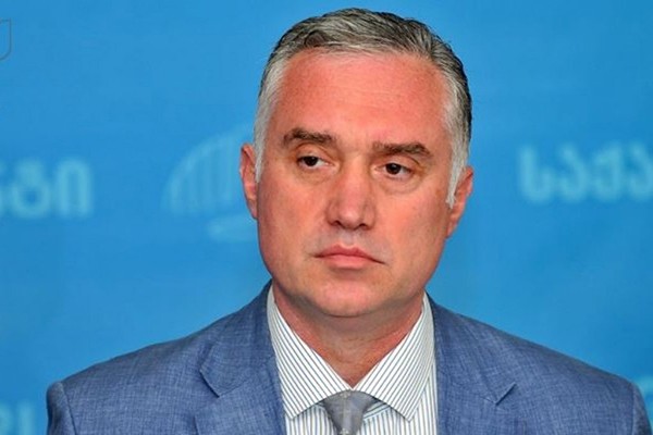 ფრაქცია „კონსერვატორებმა“ საპარლამენტო უმრავლესობა დატოვა