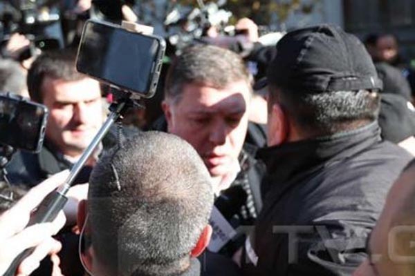 გიგი უგულავა დააკავეს