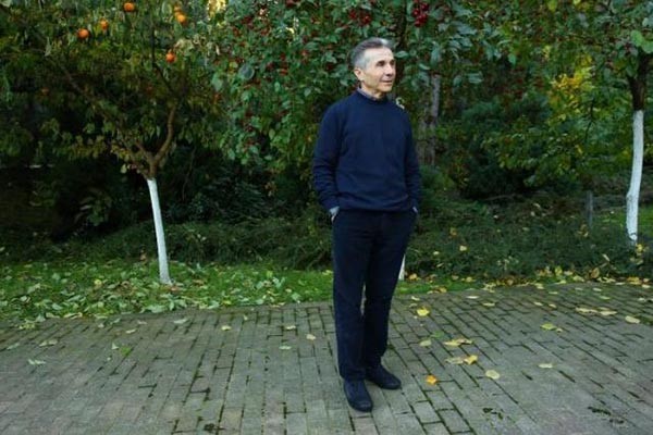 ბიძინა ივანიშვილი: „მერჩივნა, პოლიტიკოსის ნაცვლად, მებაღე ვყოფილიყავი“