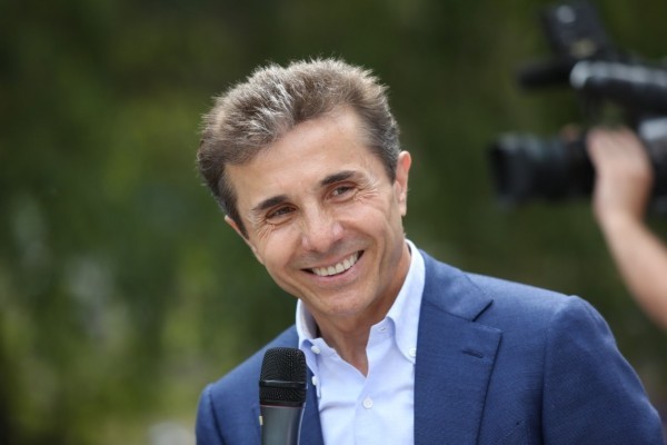 „ის რაც რუსეთმა ომით გააკეთა, სიგიჟეა, მაგრამ თუ ჩვენ კედელს ავაშენებთ ვითარება არასდროს შეიცვლება“