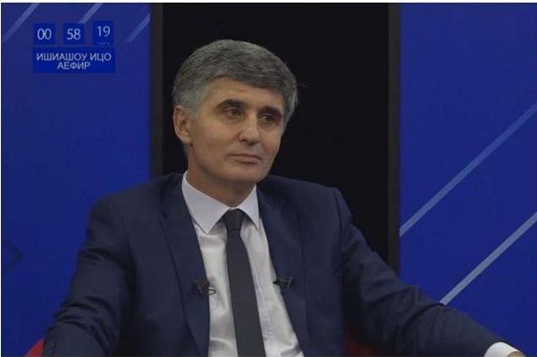აფხაზეთის პრეზიდენტობის კანდიდატი არტურ ანქვაბი დაიჭირეს