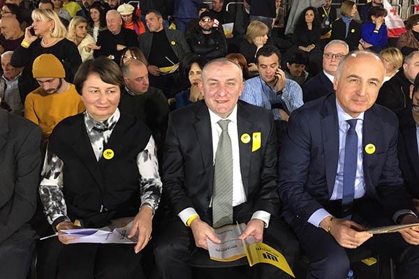 გელა კურტანიძე: აჰა, შეიქმნა იგი - პოლიტიკური ოქსიმორონი, იგივე 