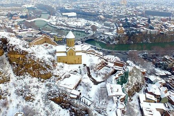 თბილისის გარეუბნებში 4 იანვარს შესაძლოა, მოთოვოს