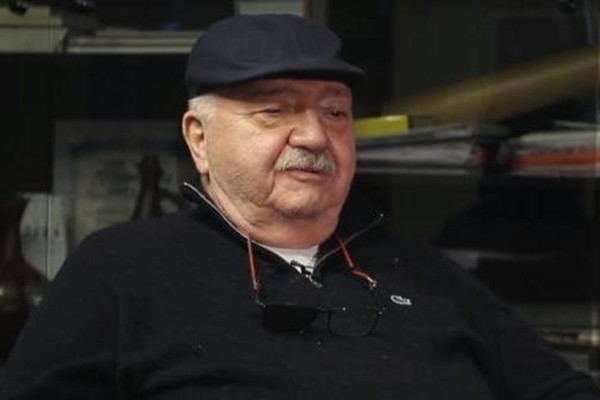 რობერტ სტურუა: 