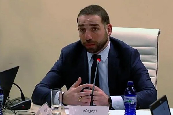 ირაკლი შოთაძე ოთარ კახიძეს:  რომელ ობიექტურობაზე მესაუბრებით? არ ჯდება თქვენი როლი ობიექტურობის კრიტერიუმში