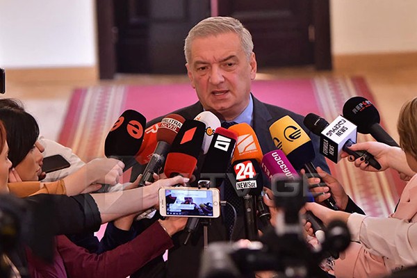 გია ვოლსკი: მინდა, ჩემს მეგობარ ნაჩო სანჩეს ამორს ვუთხრა, რომ ჩვენც გვირჩევნია, ოპონენტები მოლაპარაკების მაგიდასთან ისხდნენ და არა ბოიკოტის რეჟიმში