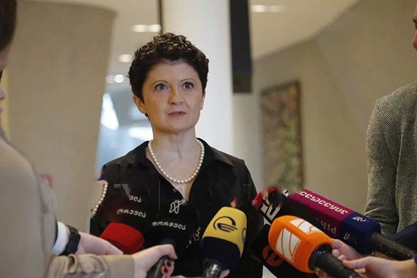 თეა წულუკიანი:  ვანო მერაბიშვილი არის „მეტრუპე“, შესაბამისად, არ შეიძლება, „მეტრუპე“ ვინმეს უნდოდეს