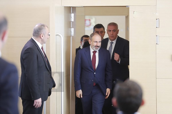 ნიკოლ ფაშინიანი:  გავიგე, რომ დღეს საქართველოში დედის დღე აღინიშნება, ვულოცავ საქართველოს ყველა დედას