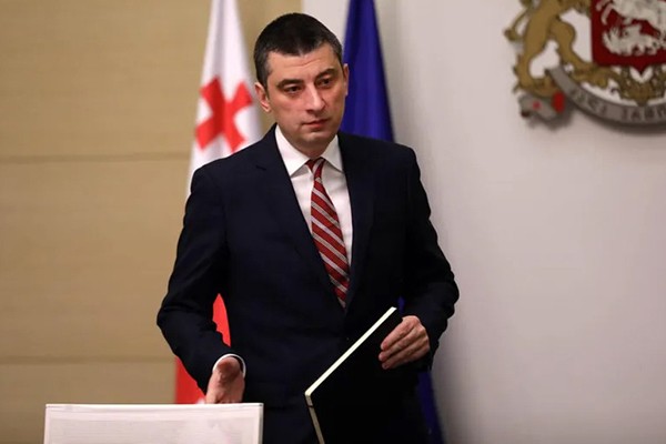 სასტუმროებსა და რესტორნებს, ტურისტულ სააგენტოებს, სატრანსპორტო და საექსკურსიო კომპანიებს ქონებისა და საშემოსავლო გადასახადი 4 თვით გადაუვადდებათ