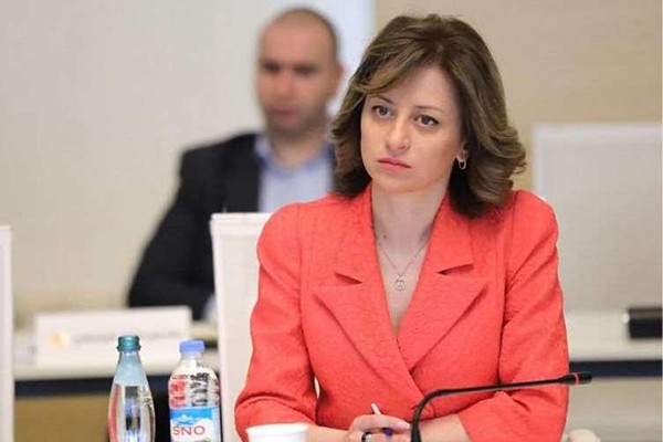 ეკატერინე ტიკარაძე: როდესაც პაციენტების ნაკადის ზრდას დავაფიქსირებთ, შეგვიძლია მათი მკურნალობა საკარანტინო ზონებში დავიწყოთ