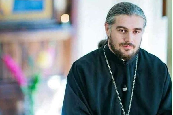 დეკანოზი შალვა კეკელია: ვამზადებთ შენობას, სადაც აღდგომის ღამეს 2000-მდე ადამიანი დაეტევა