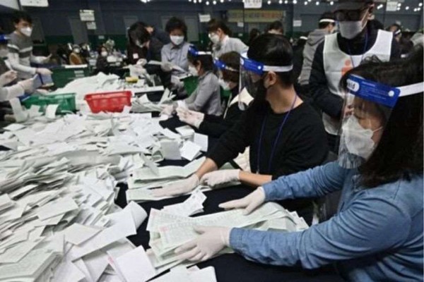 სამხრეთ კორეის საპარლამენტო არჩევნებში მმართველმა პარტიამ გაიმარჯვა