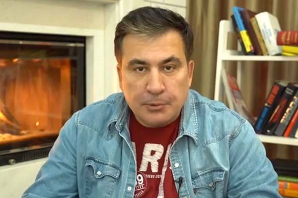 სააკაშვილის მორიგი „გამოხტომა“: – „მომეცით საქართველოს ხელისუფლების დროებითი ოფიციალური წარმომადგენლის სტატუსი და მილიარდებს ჩამოვიტან“