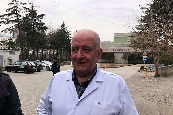 რესპუბლიკურ საავადმყოფოში პირველი პაციენტი გამოჯანმრთელდა