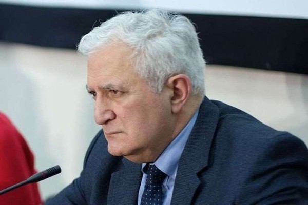 ამირან გამყრელიძე: 