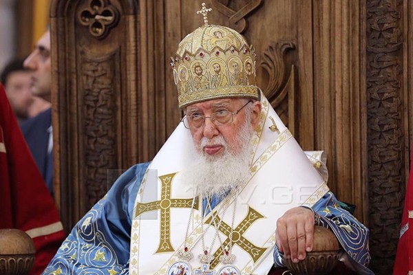 ილია მეორე: ჩვენ ვცხოვრობთ ურთულეს დროს, როცა ეკლესიას უჭირს, ხალხს უჭირს, მაგრამ უნდა გვახსოვდეს, მადლი და წყალობა ღვთისა არ მოაკლდება ეკლესიას