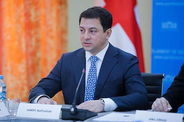 არჩილ თალაკვაძე: მიჩნდება განცდა, რომ ოპოზიციის ნაწილი თათბირობს დღეს რა დავაზიანოთ, რას ვესროლოთ ტალახი, რა გავაფუჭოთ